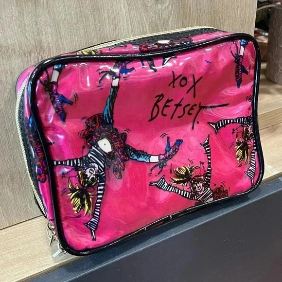 Betseyville Betsey Johnson Clear Plastic PVC Y2K Cartwheel Bag Planner Binder - Picture 2 of 10